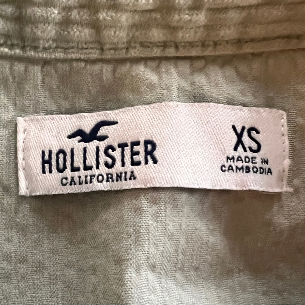 Hollister cord shacket in green SZ XS - Picture 2 of 6